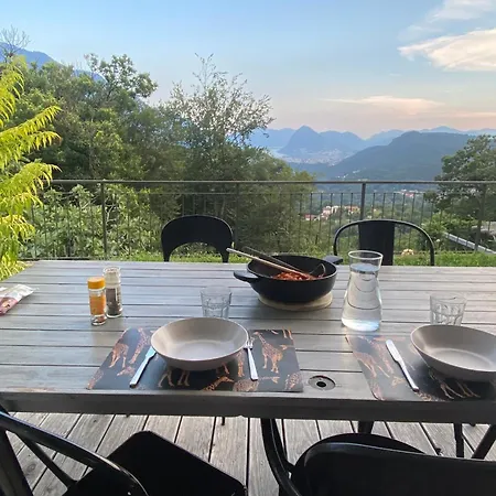 Casa Cristina Holiday home *